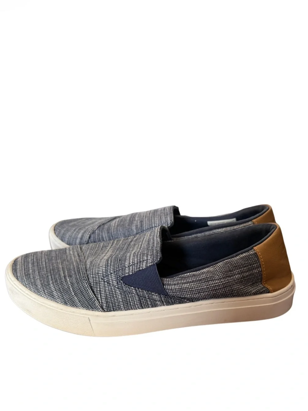 Toms Women’s Chambray Slip-On Loafers in Navy and White-Size 10